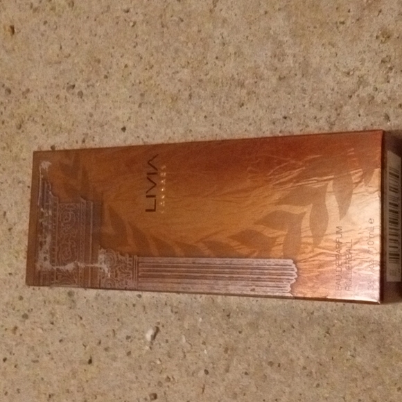 Caesars Fragrance - Picture 1 of 9